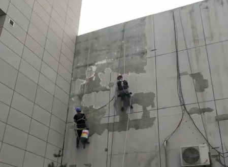佛坪楼顶漏水维修公司分享下佛坪外墙防水的注意事项